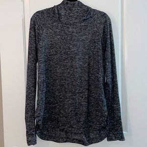 Athleta hooded, long sleeve shirt, size large, heathered black
